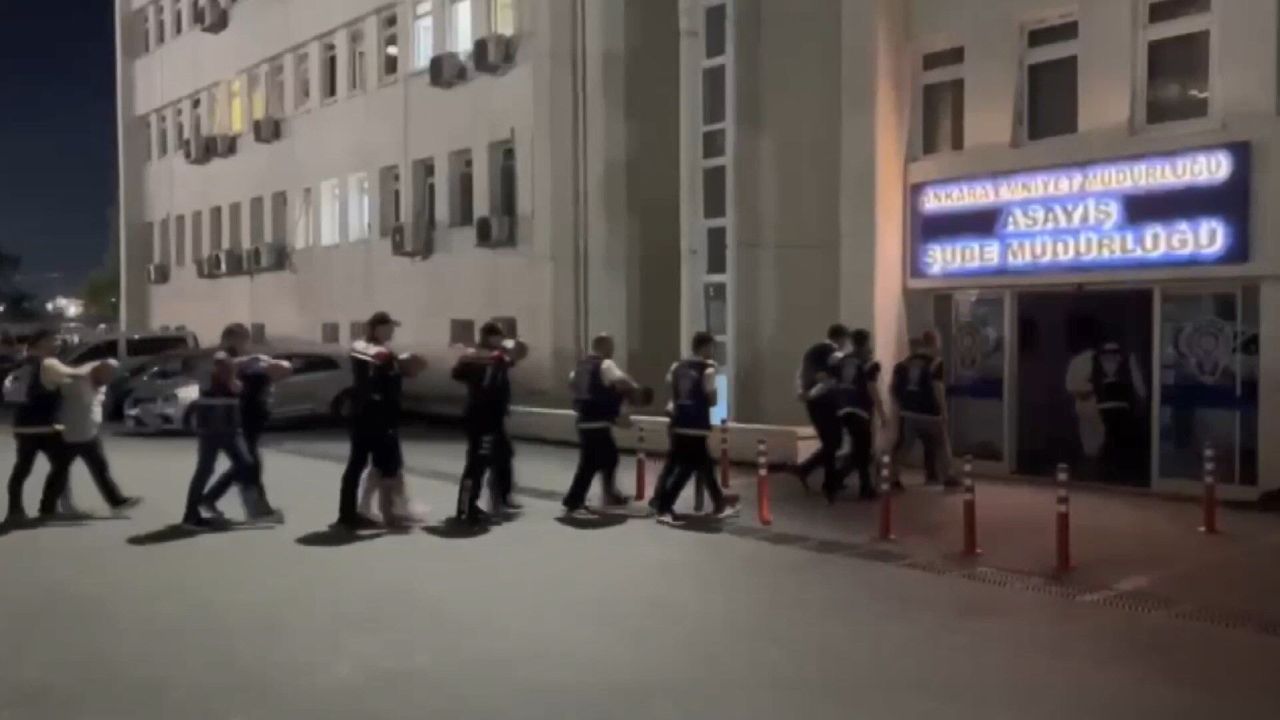 Korsan Otoparkçılar